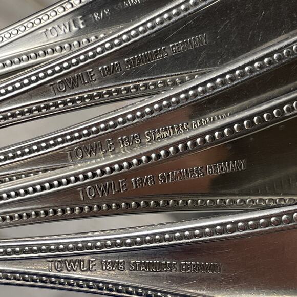 TOWLE 18/8 Stainless BEADED ANTIQUE Germany Flatware 29! Pieces - Picture 11 of 11